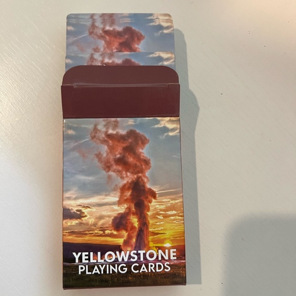 Yellowstone Playing Cards - Picture 4 of 4